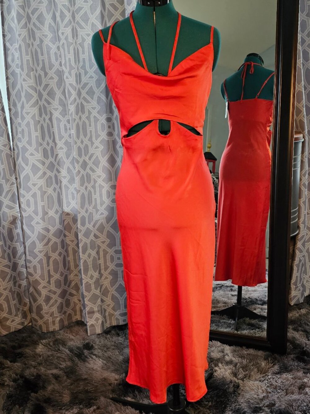 b SYDNEY Los Angeles Strappy Drape‑Neck Cut‑Out Satin Maxi Dress - Size S NWT